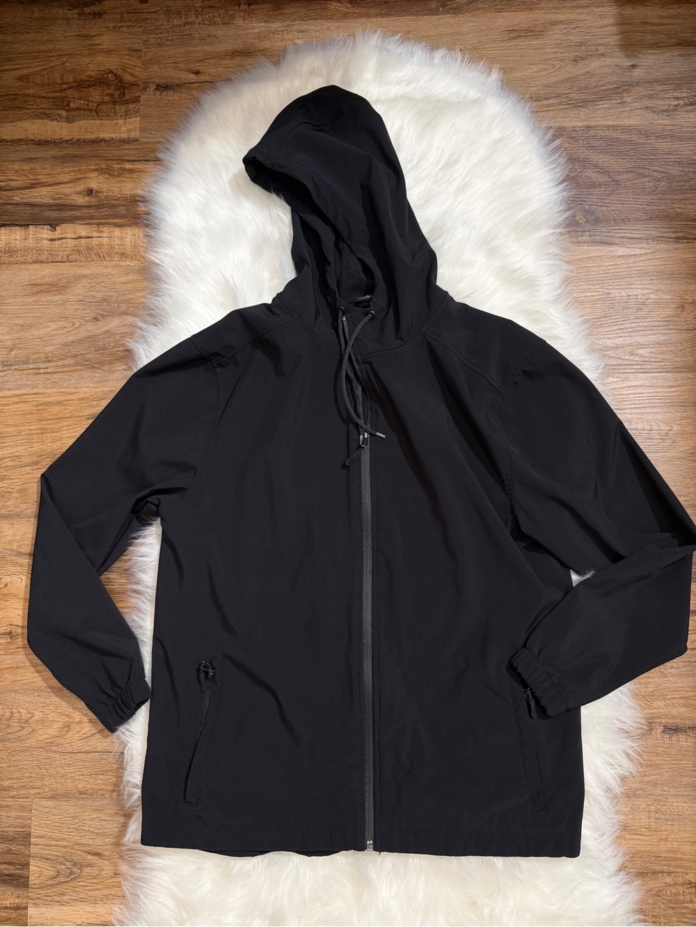 LEG3ND Black Hooded Lightweight Windbreaker Jacket M NWOT
